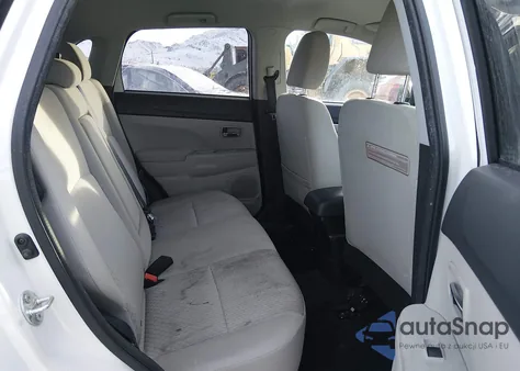 2017 Mitsubishi Outlander Sport 2.4 Se z USA, uszkodzony, nr VIN JA4AR3AW9HZ062836